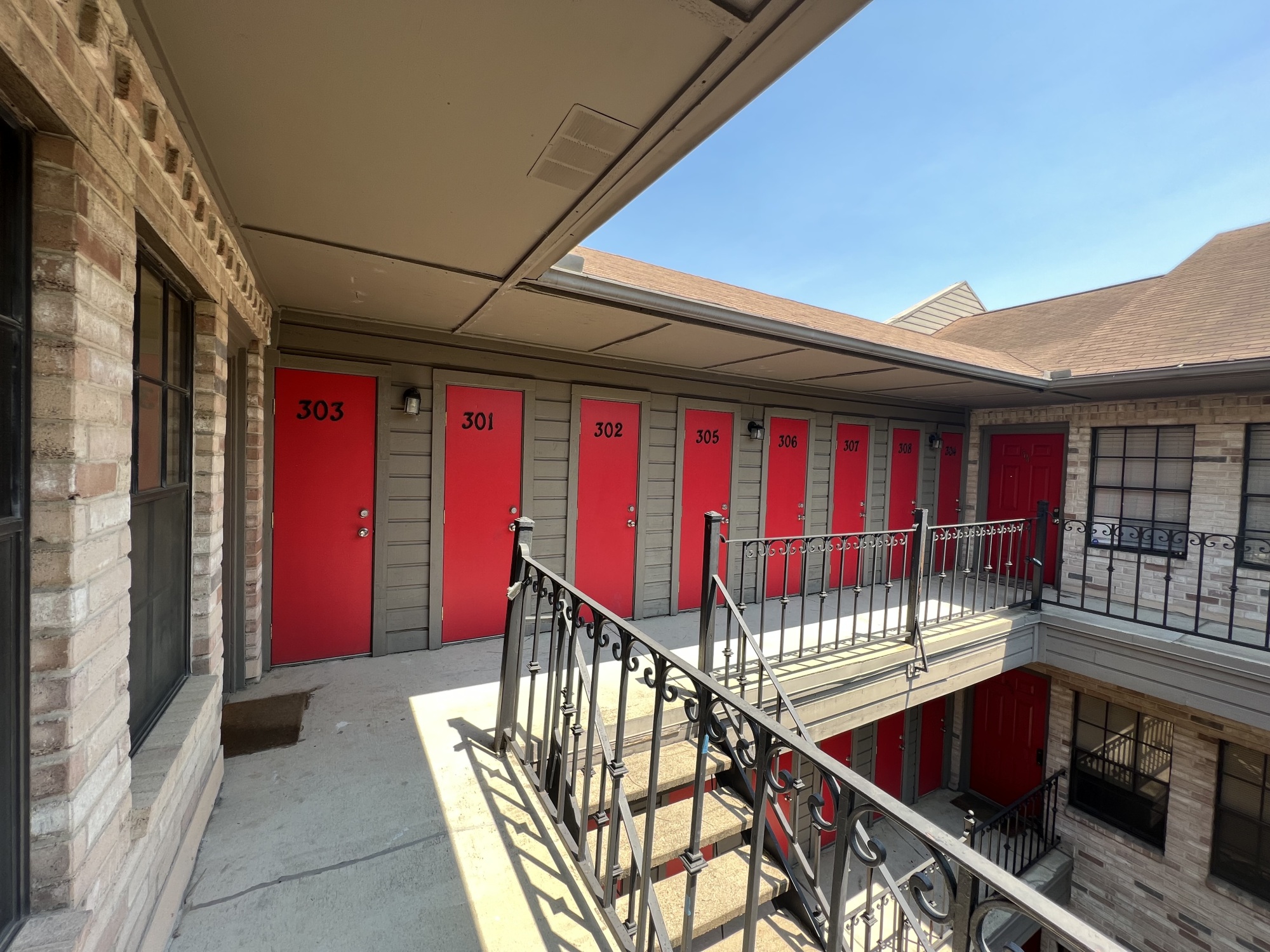 2216 San Gabriel St Unit 301 Austin, Texas 78705