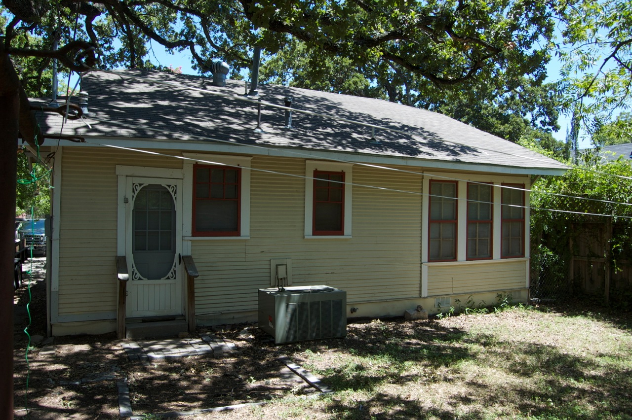 403 E 35th Austin, Texas 78705