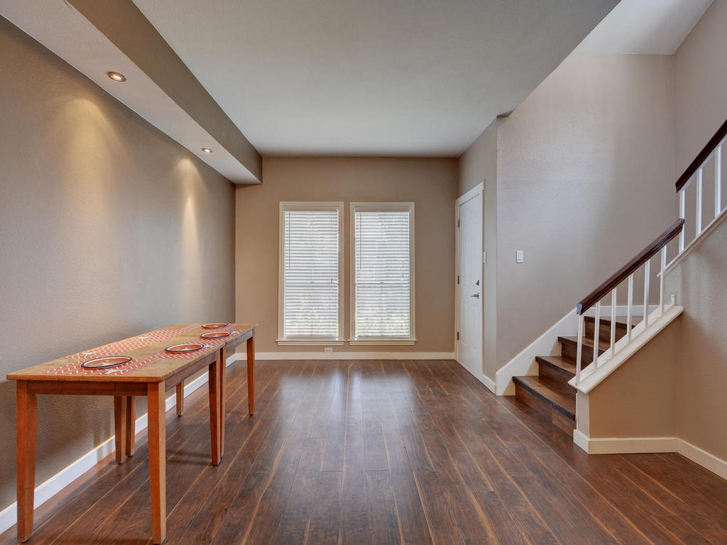 2529 Rio Grande #75 Austin, Texas 78705