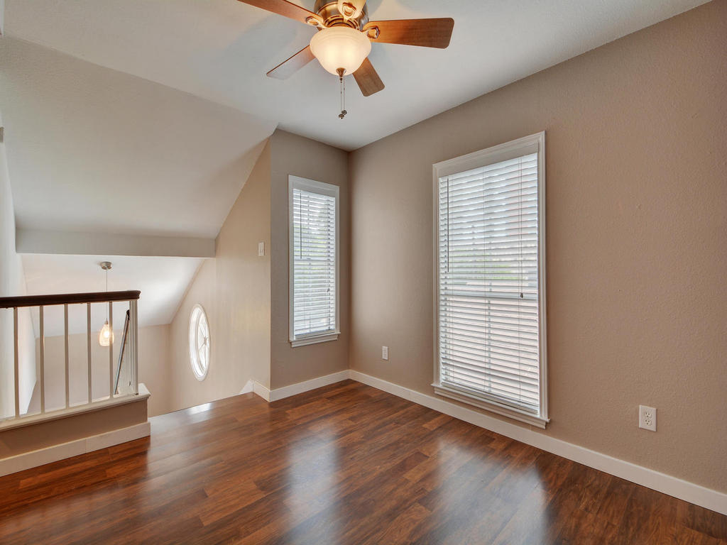 2529 Rio Grande #75 Austin, Texas 78705