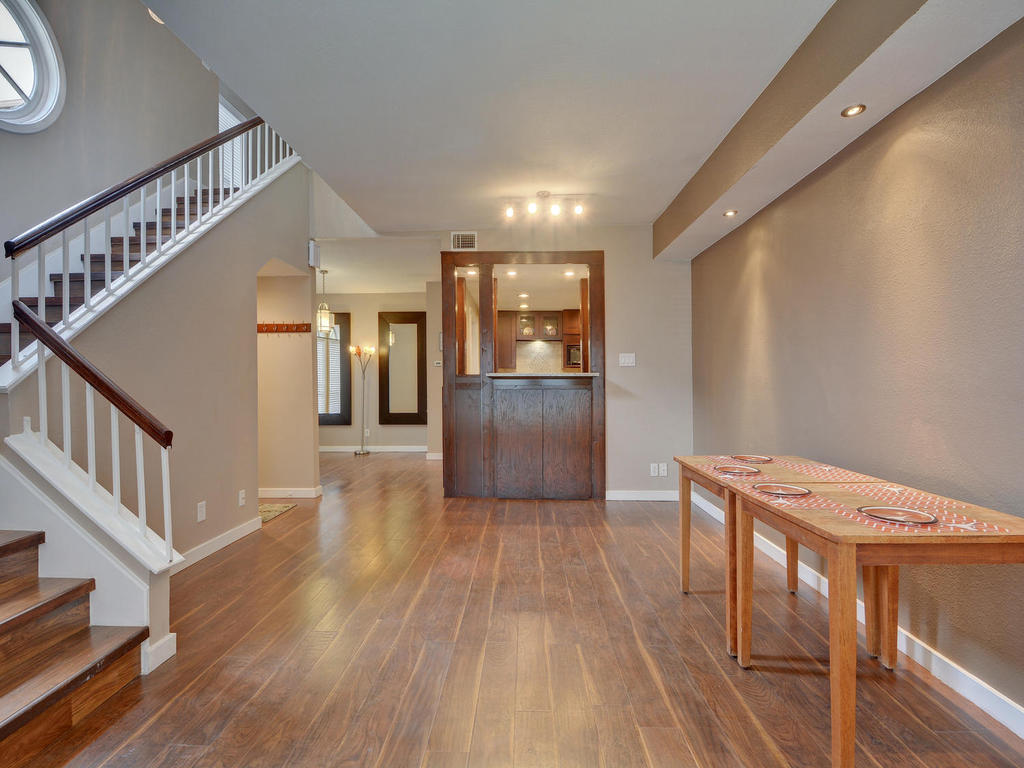 2529 Rio Grande #75 Austin, Texas 78705