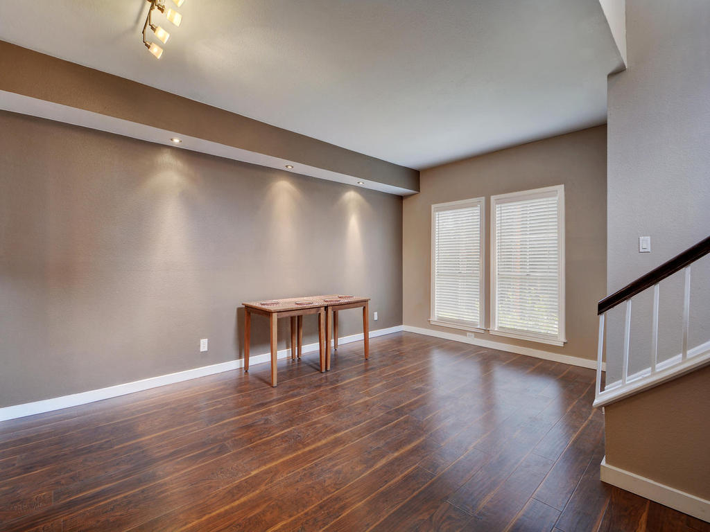 2529 Rio Grande #75 Austin, Texas 78705