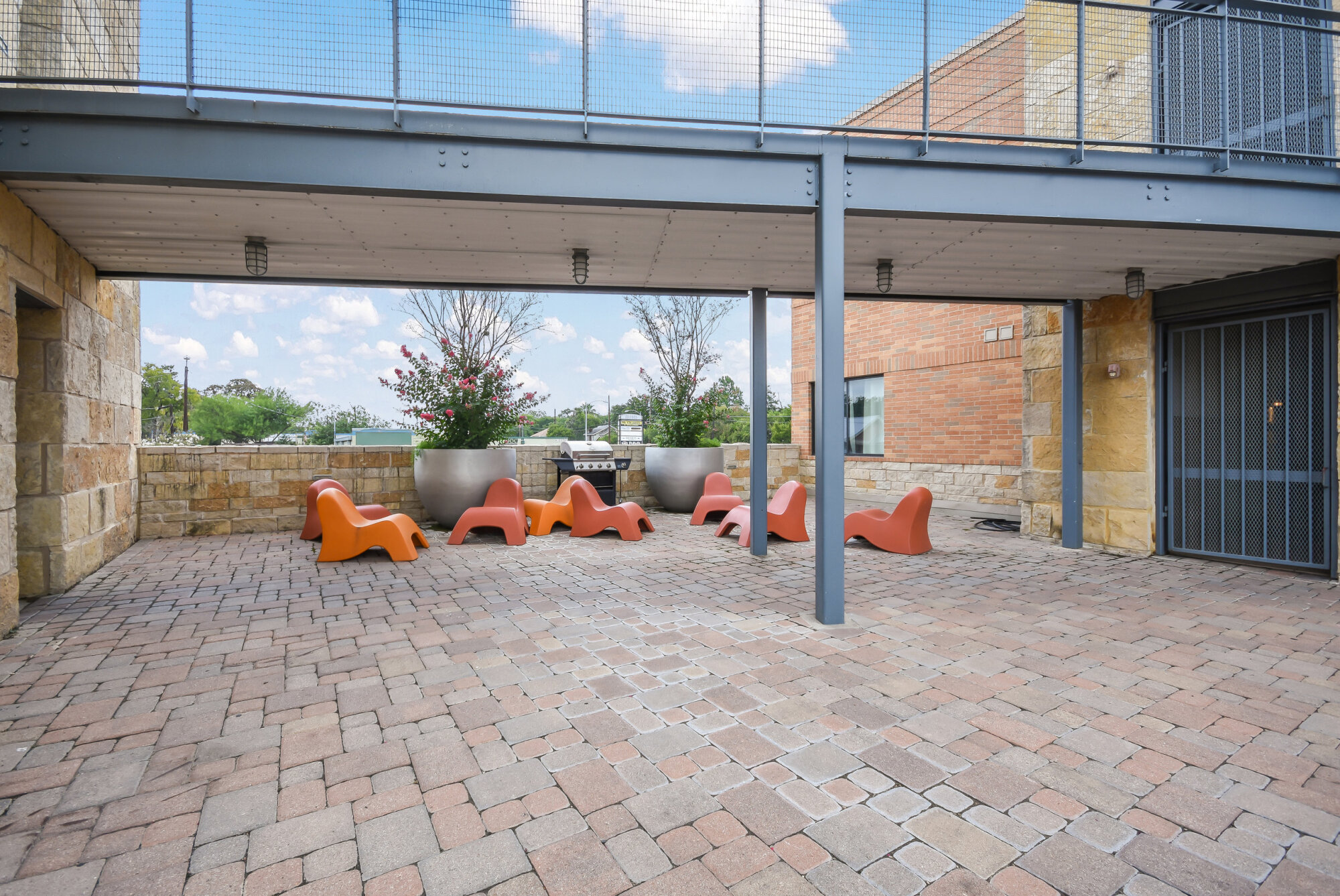 3016 Guadalupe #217 Austin, Texas 78705