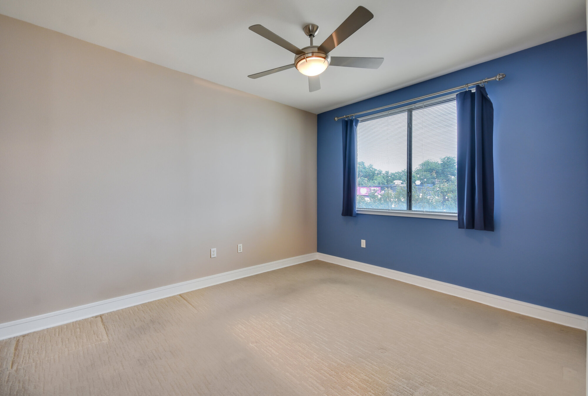 3016 Guadalupe #217 Austin, Texas 78705