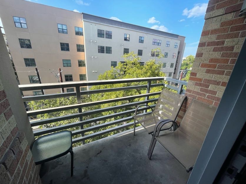 711 West 26th #510 Austin, Texas 78705