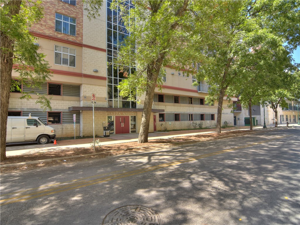 711 West 26th #506 Austin, Texas 78705