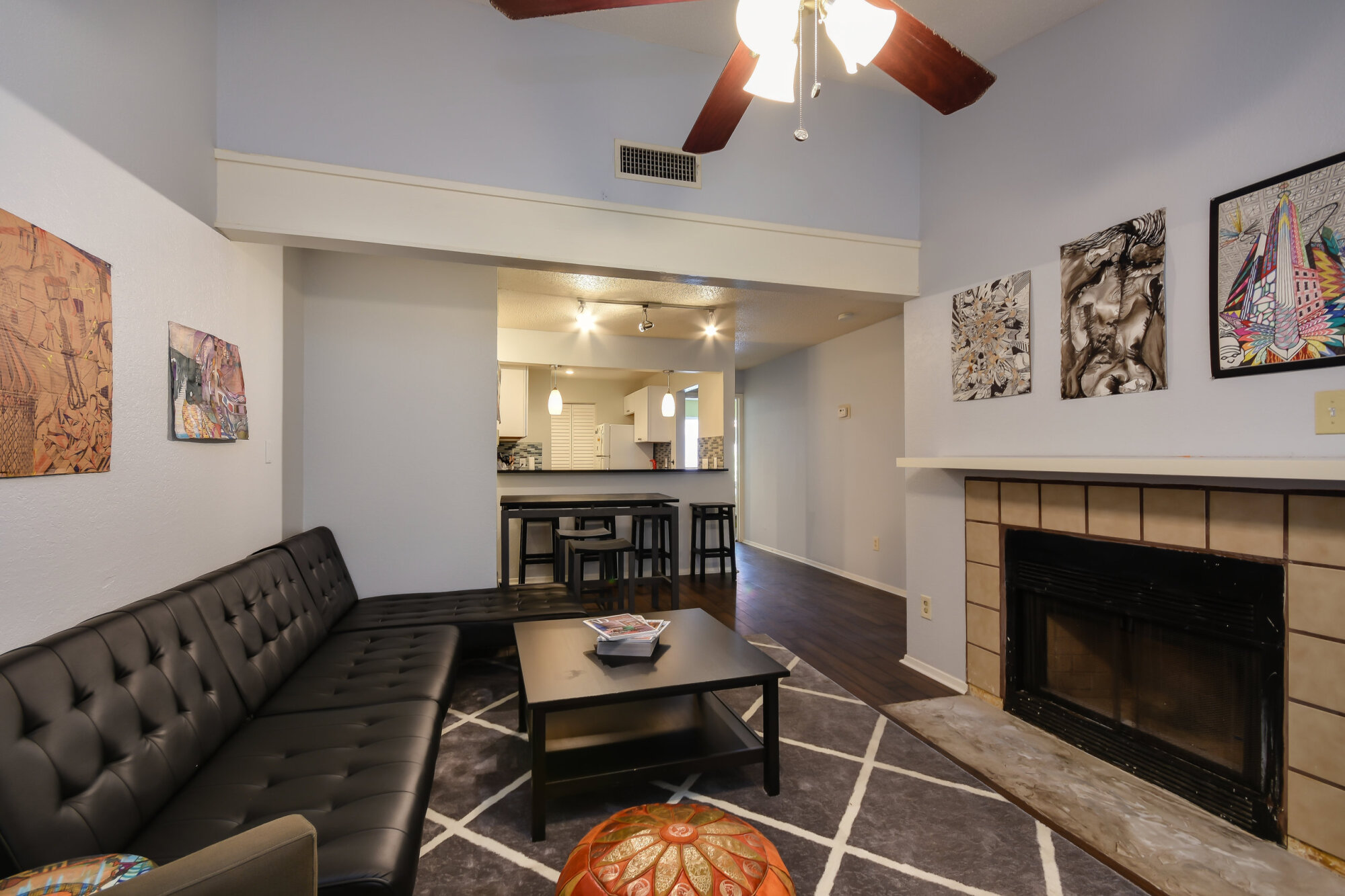 806 W 24th #312 Austin, Texas 78705