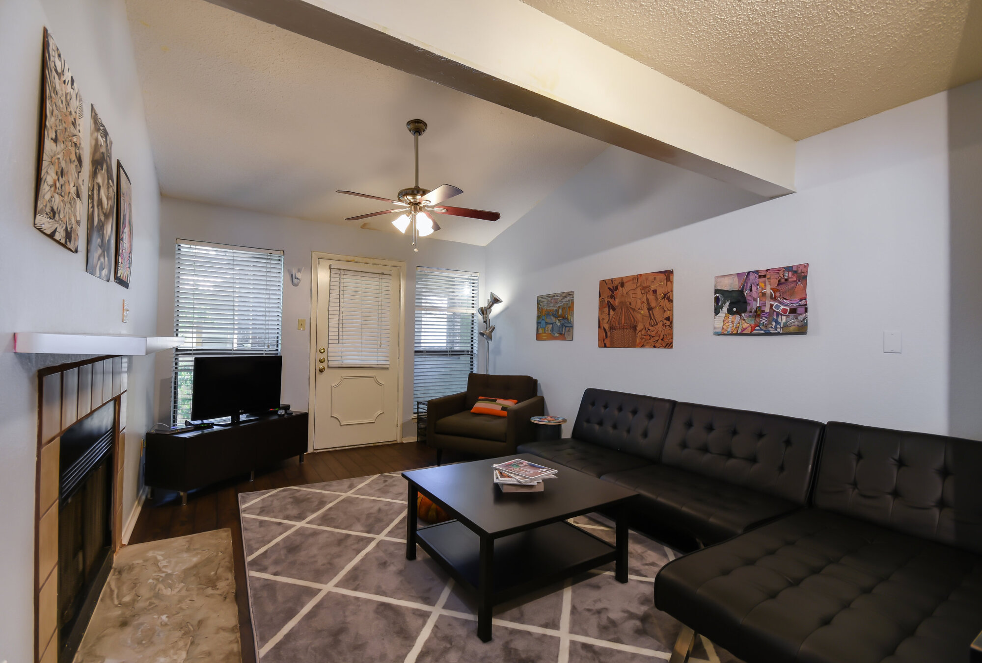 806 W 24th #312 Austin, Texas 78705