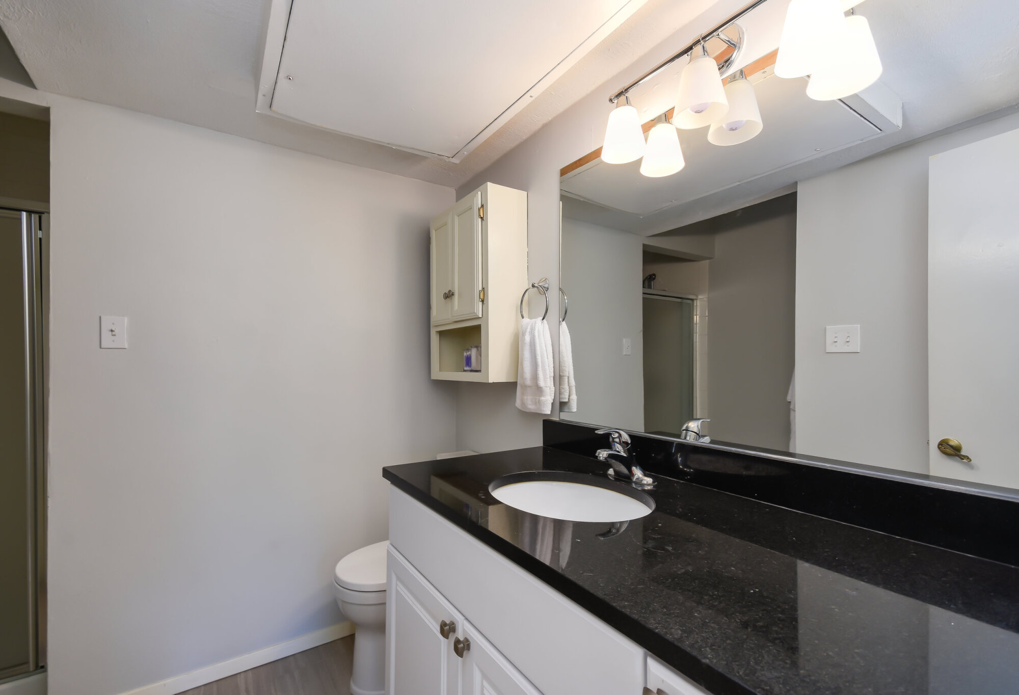 806 W 24th #312 Austin, Texas 78705