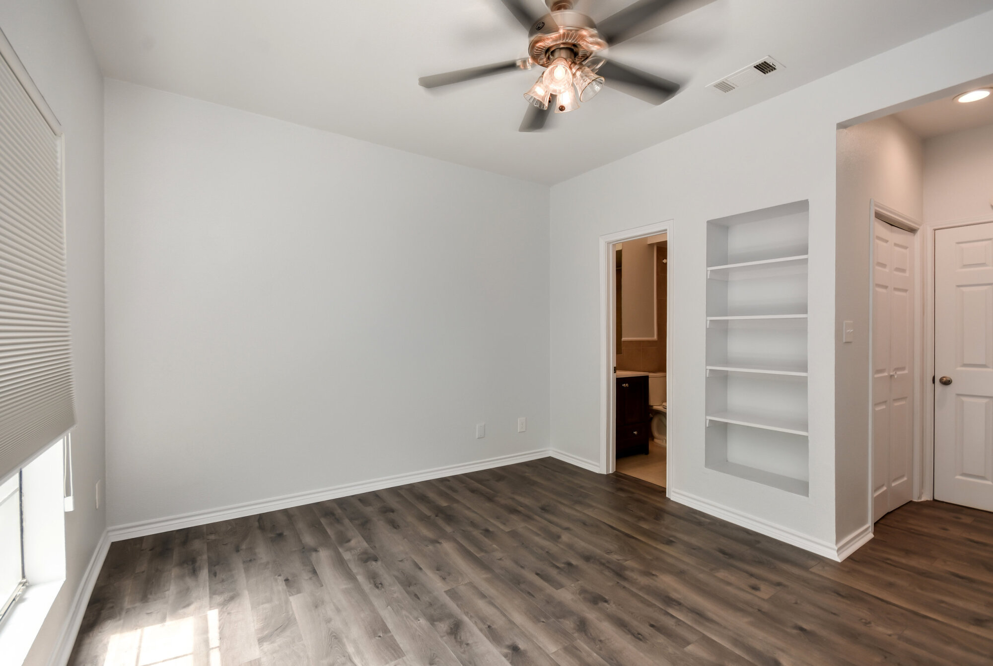 1908 San Antonio #201 Austin, Texas 78705
