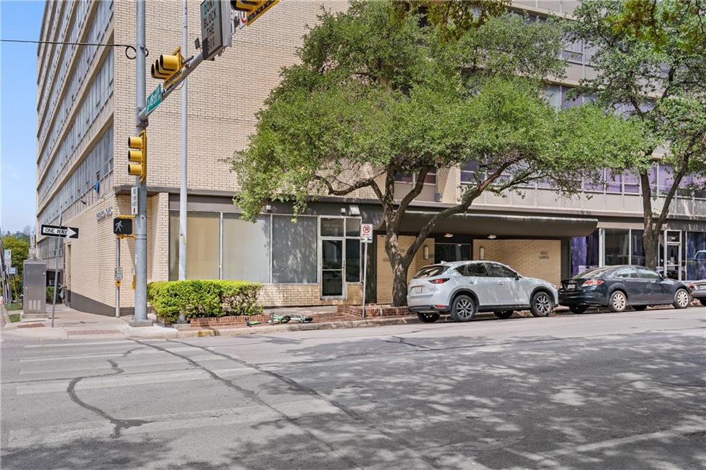 1800 Lavaca #705 Austin, Texas 78701