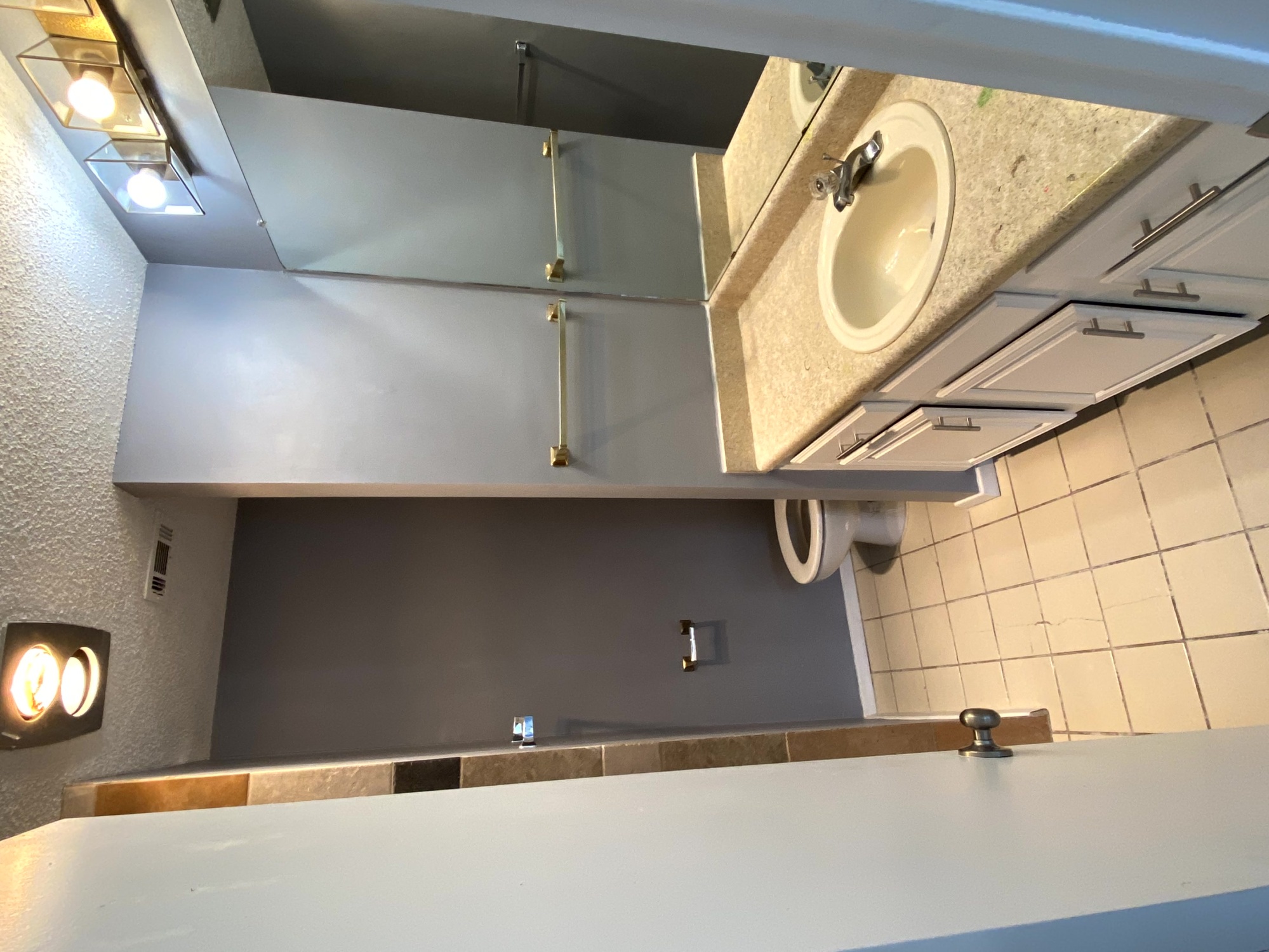 806 W 24th #335 Austin, Texas 78705
