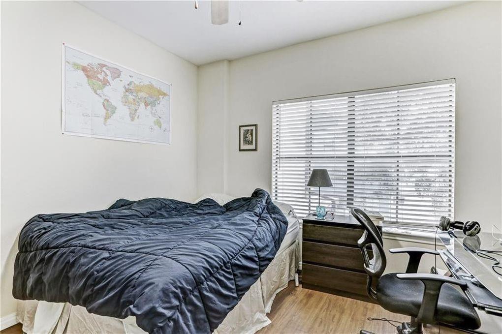 2505 San Gabriel #308 Austin, Texas 78705