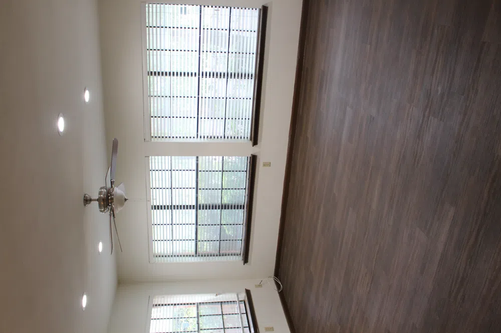 712 W 21st #102 Austin, Texas 78705