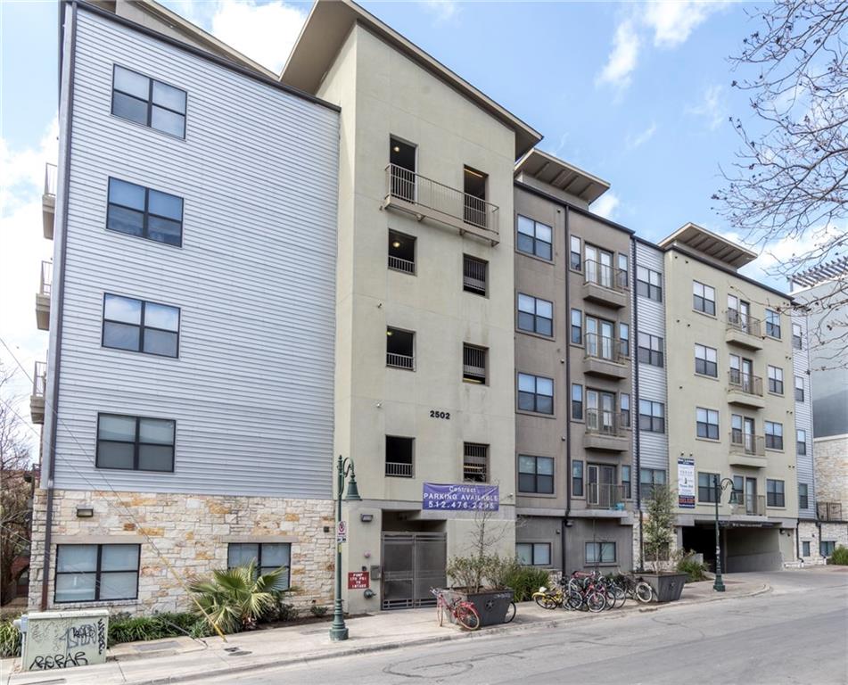 2502 Leon Unit 511 Austin, Texas 78705