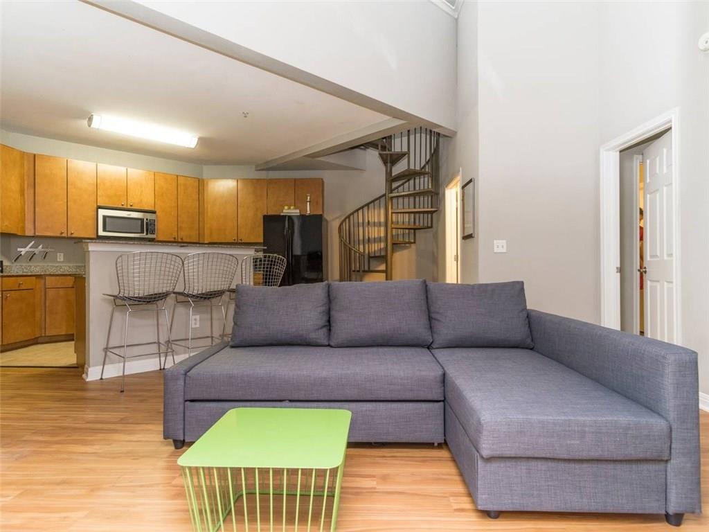 2502 Leon Unit 511 Austin, Texas 78705