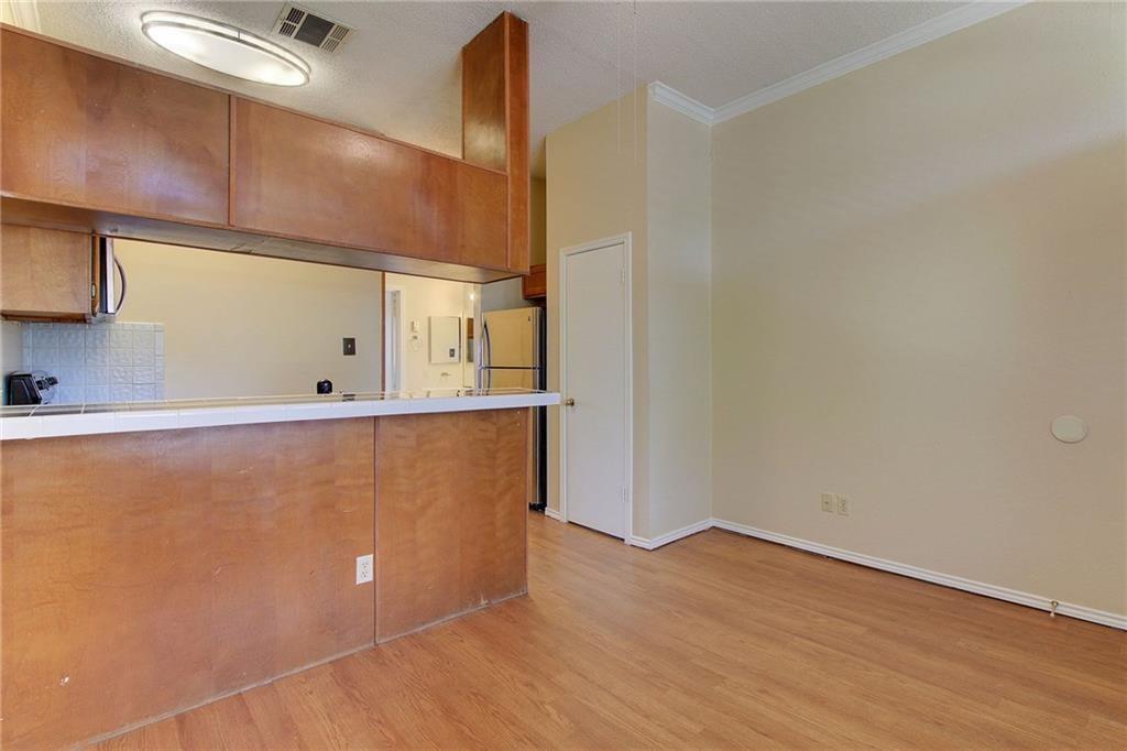 2802 Nueces #206 Austin, Texas 78705