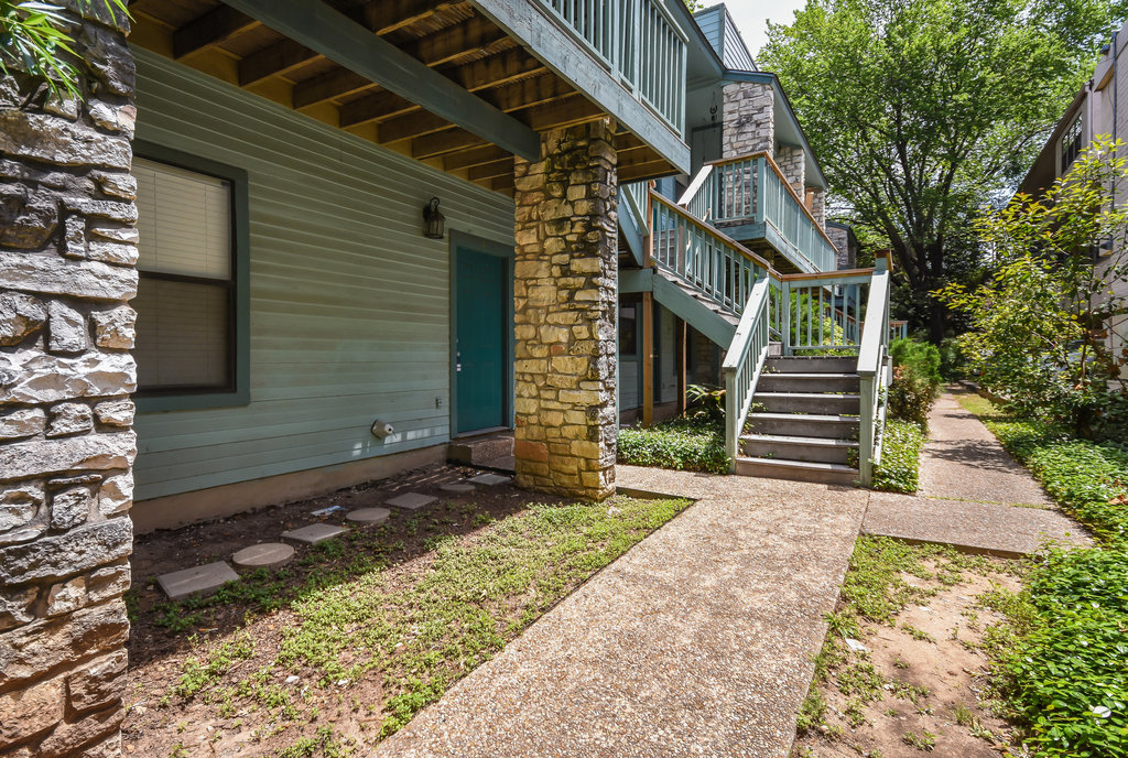 2813 1/2 Rio Grande Unit 1 Austin, Texas 78705