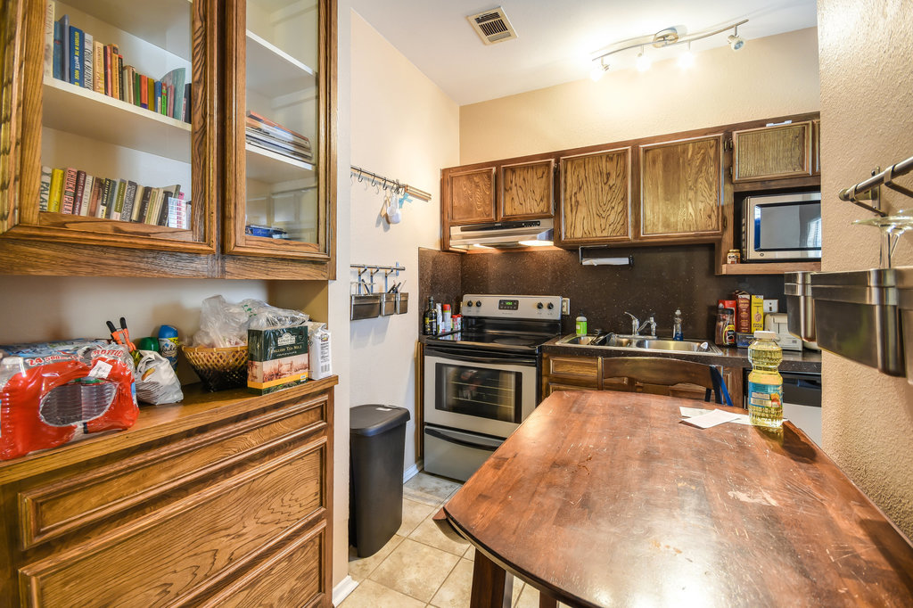 2813 1/2 Rio Grande Unit 1 Austin, Texas 78705