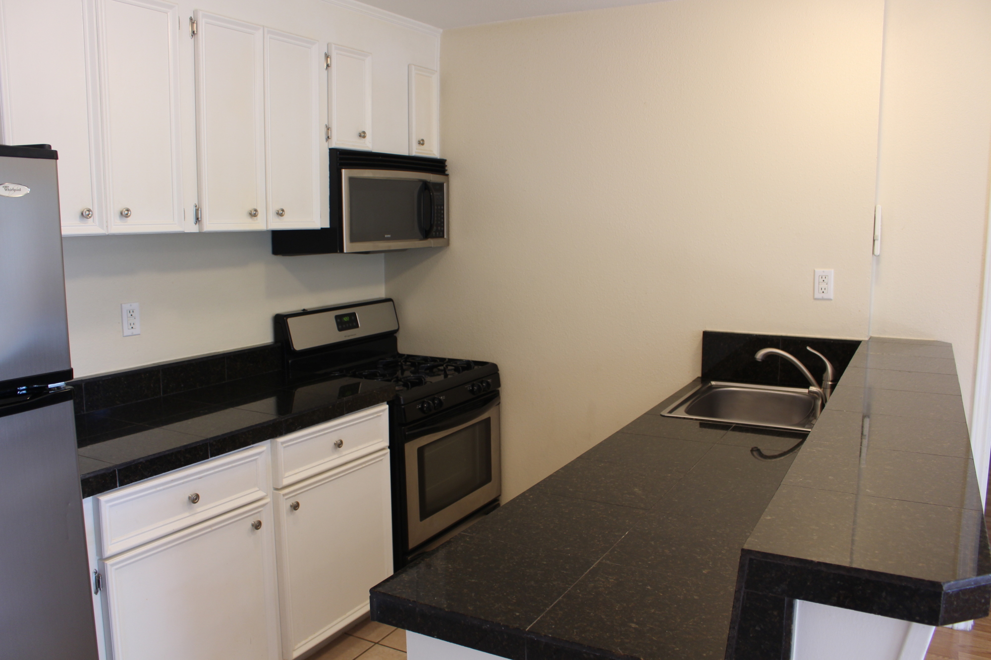 304 E 33rd #19 Austin, Texas 78705