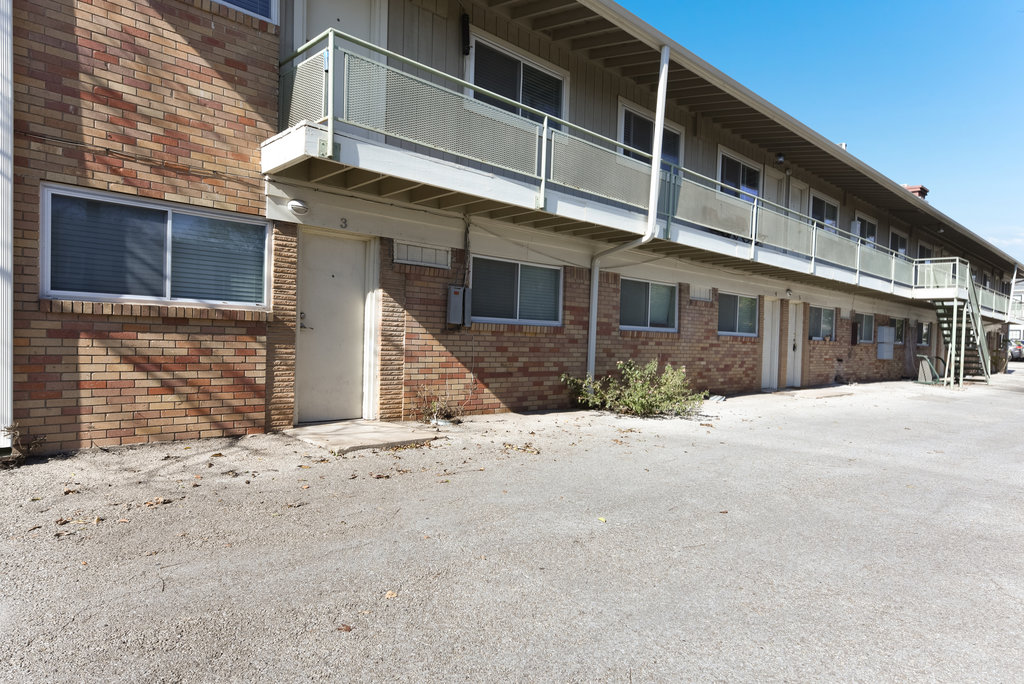304 E 33rd #8 Austin, Texas 78705