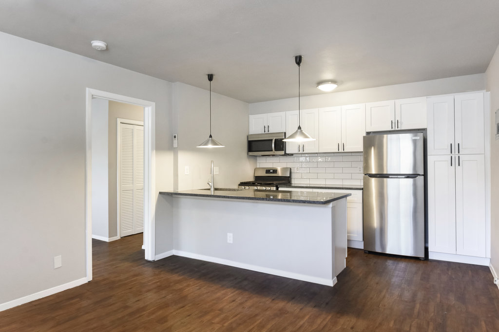 304 E 33rd #8 Austin, Texas 78705