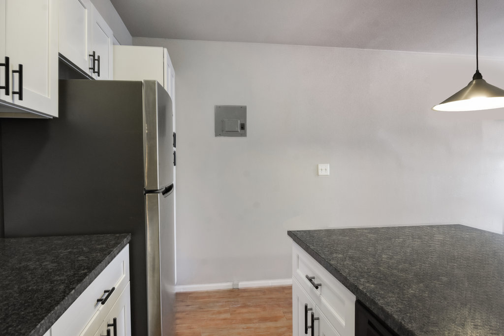 304 E 33rd #8 Austin, Texas 78705