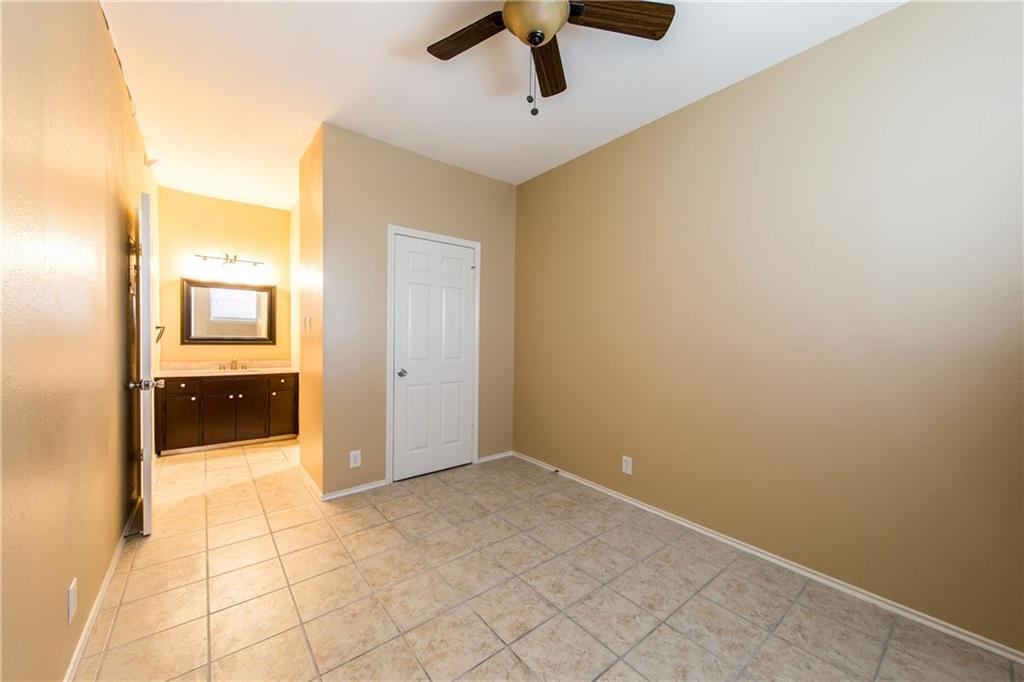 3206 King St #208 Austin, Texas 78705