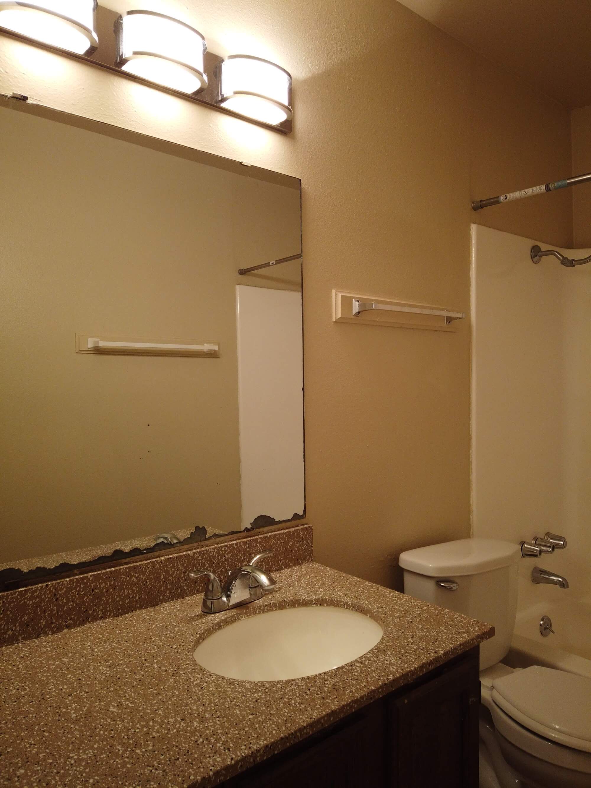 1000 W 26th St #209 Austin, Texas 78705