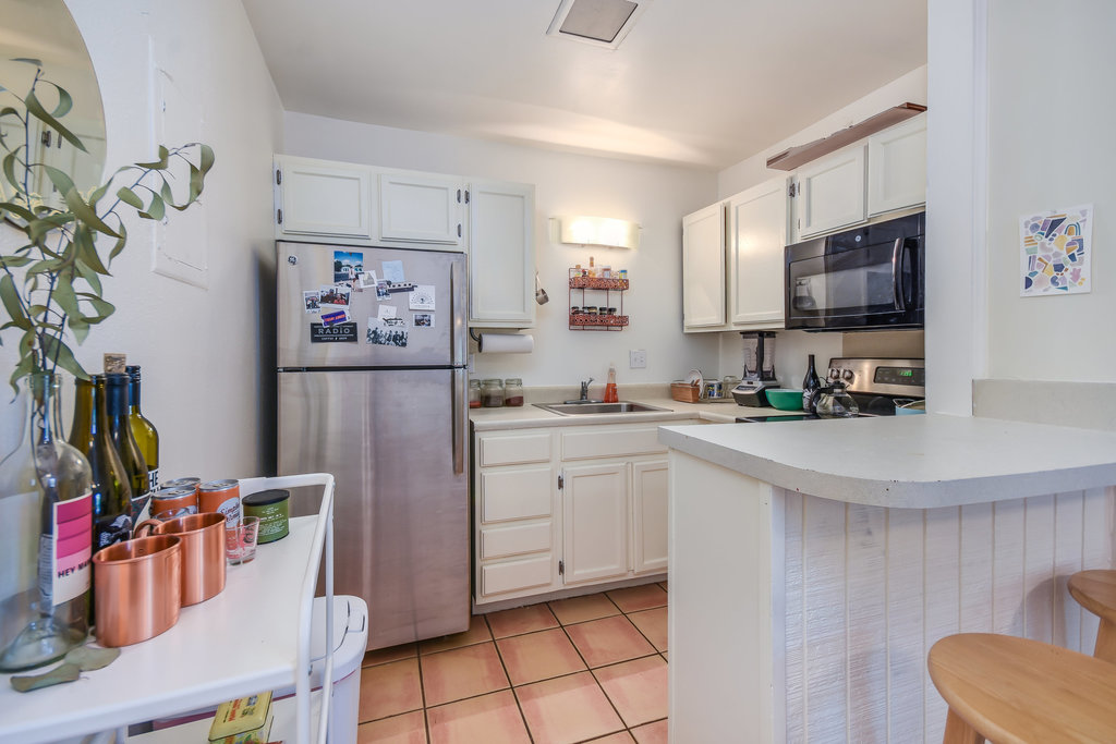 1000 W 26th St Austin, Texas 78705