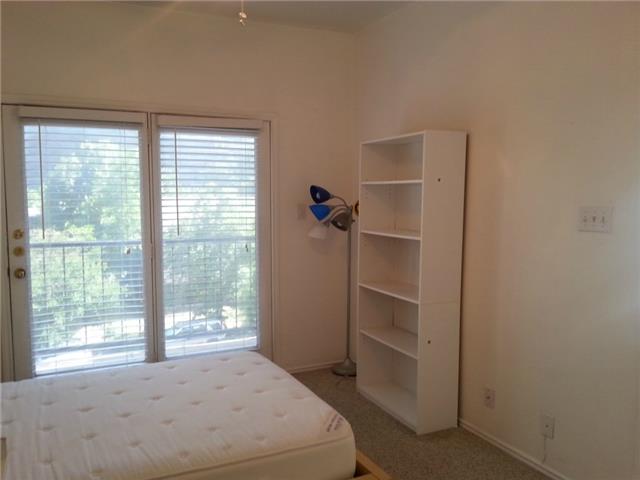 704 W 21st #303 Austin, Texas 78705