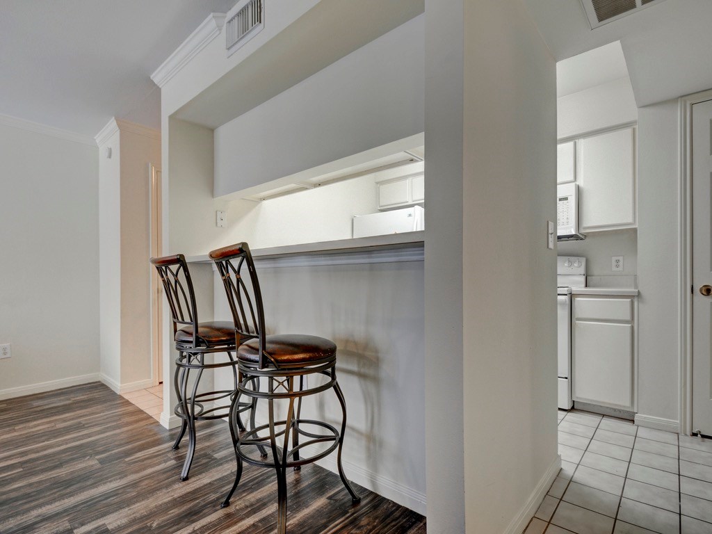 501 W 26th St #102 Austin, Texas 78705