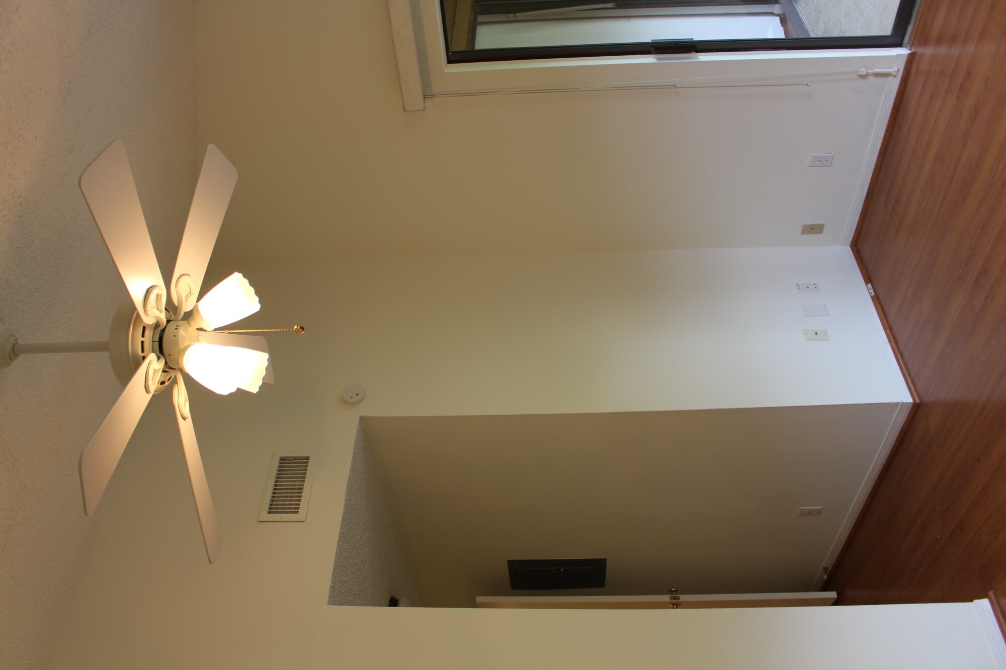 203 E 31st #309 Austin, Texas 78705