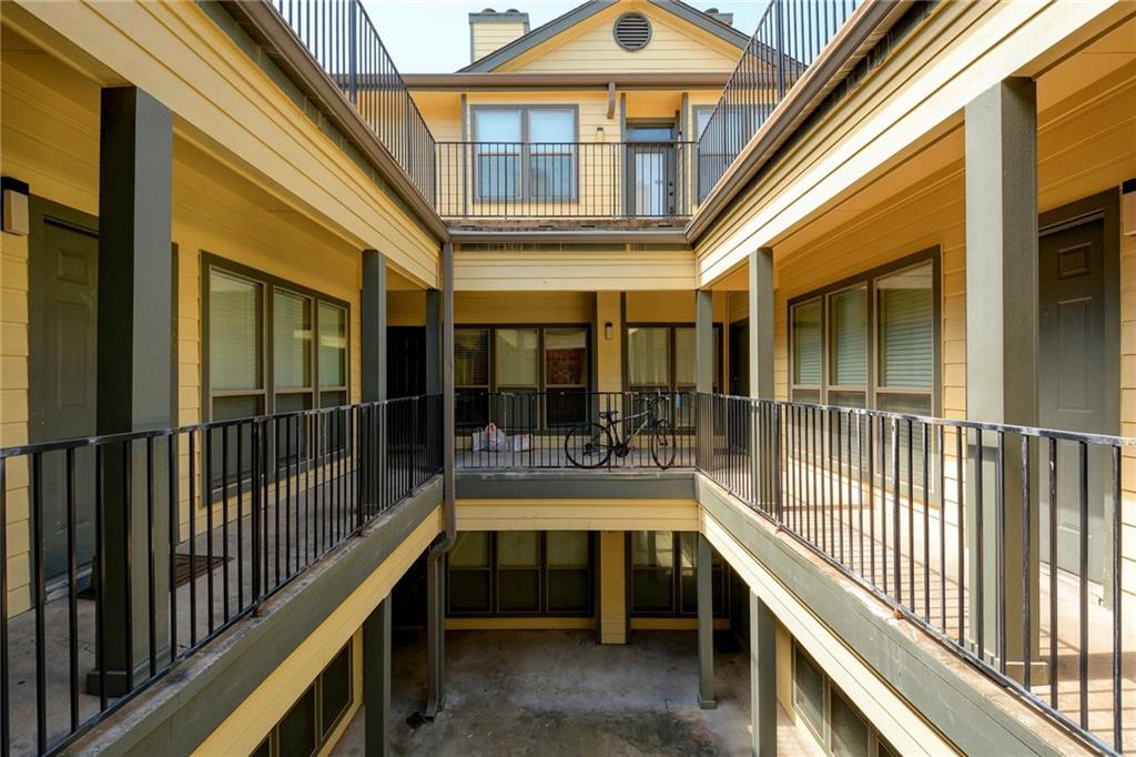 914 W 26th #206 Austin, Texas 78705