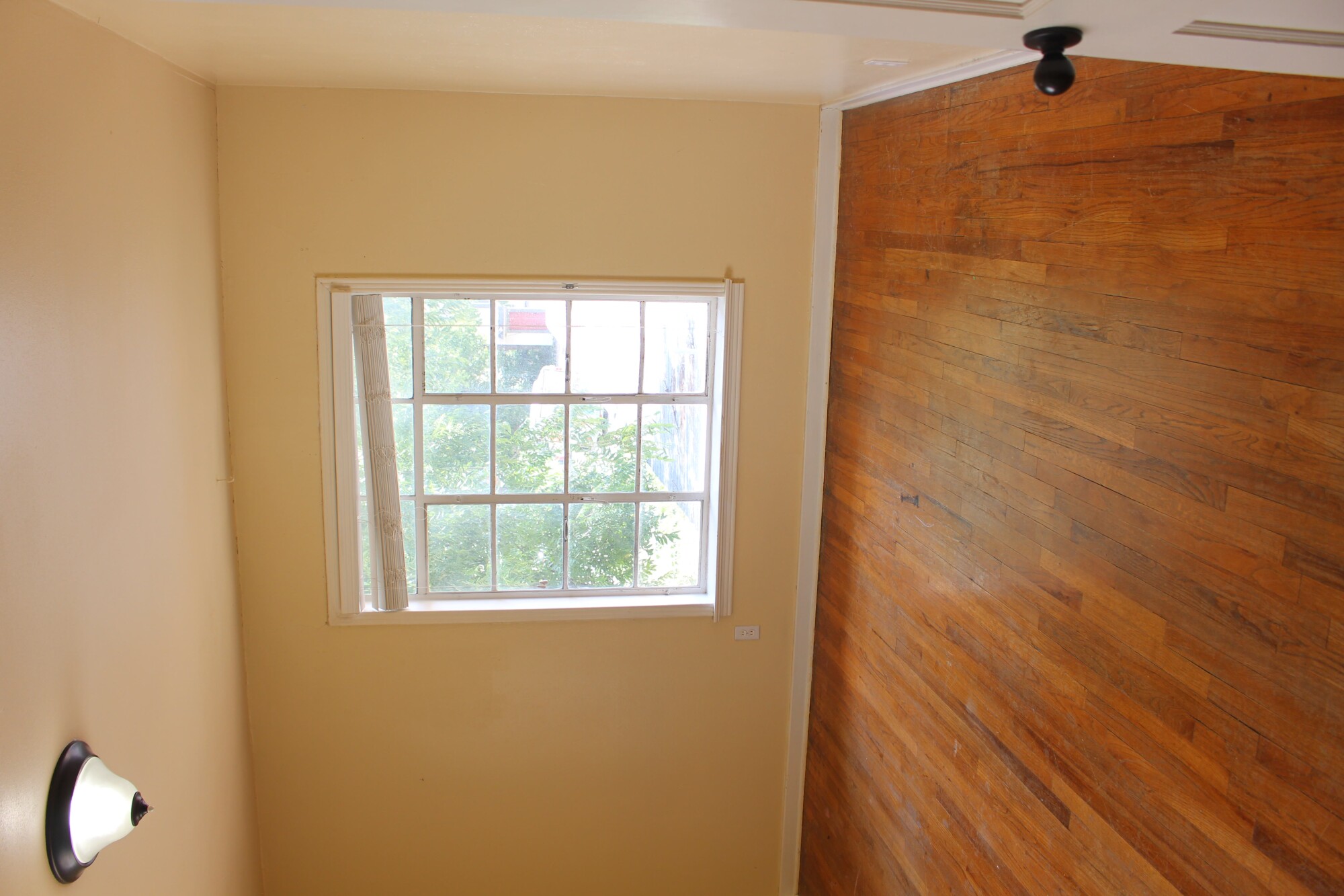 301 E 34th #105 Austin, Texas 78705