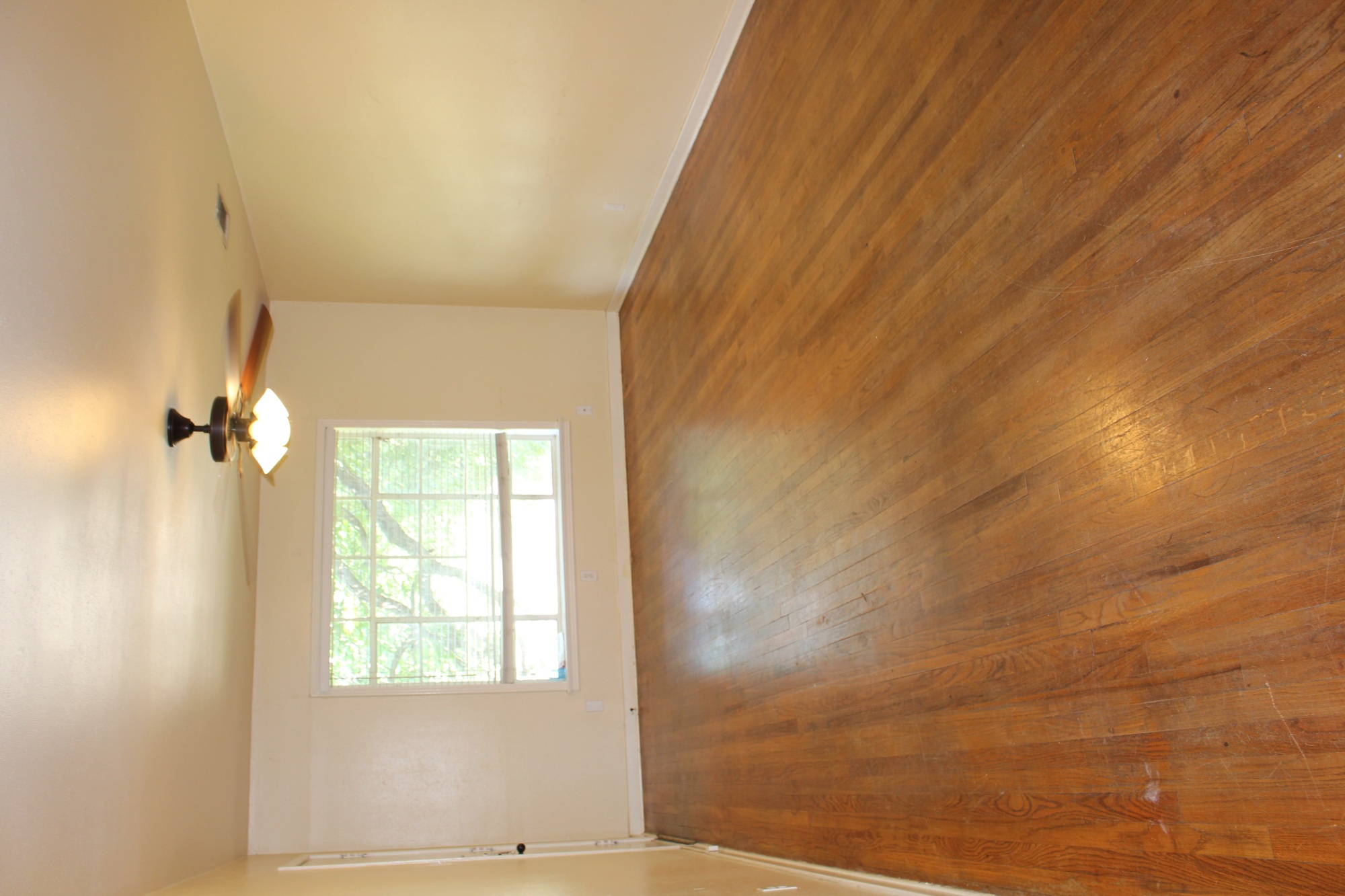 301 E 34th #105 Austin, Texas 78705