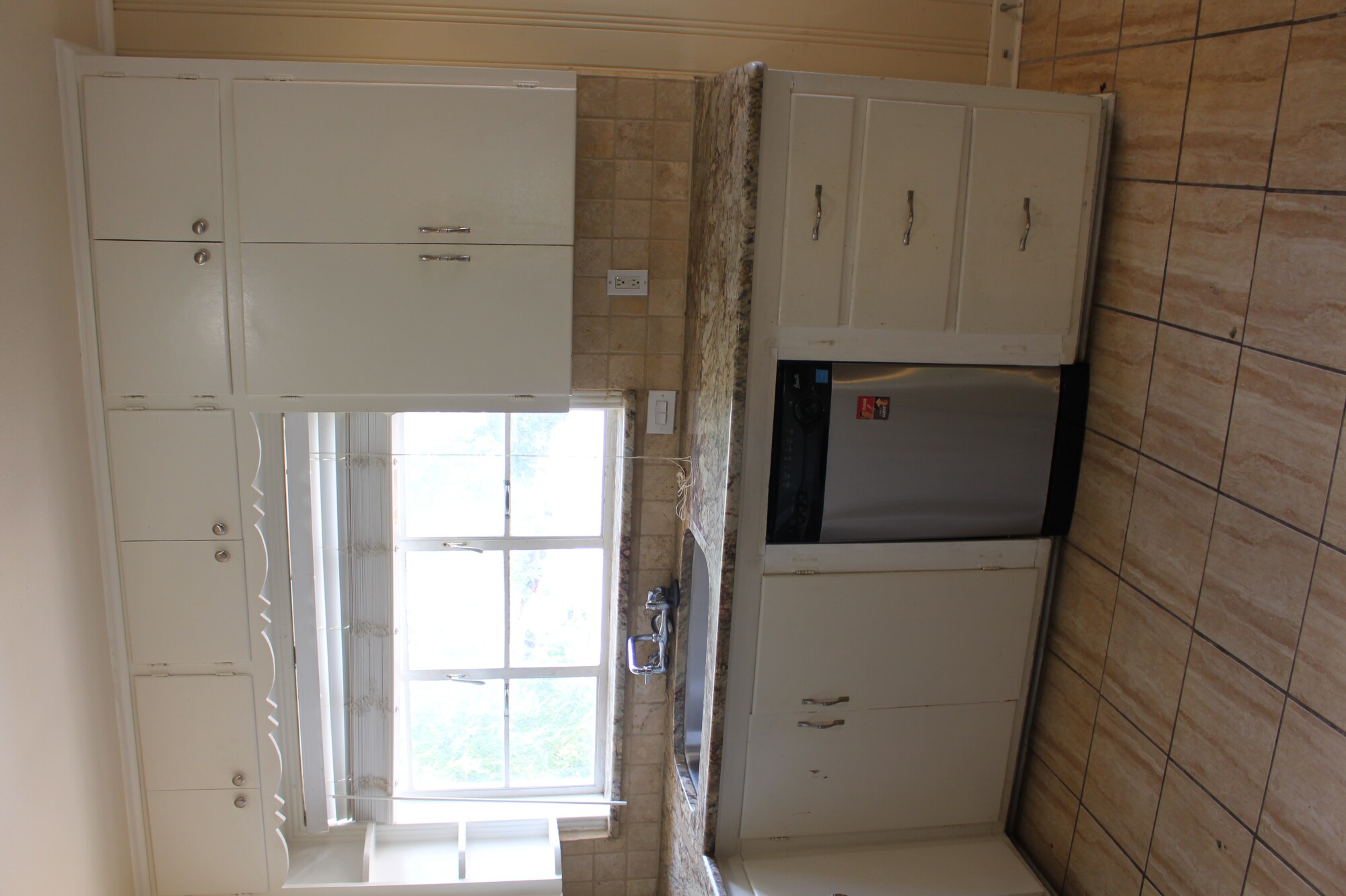 301 E 34th #105 Austin, Texas 78705