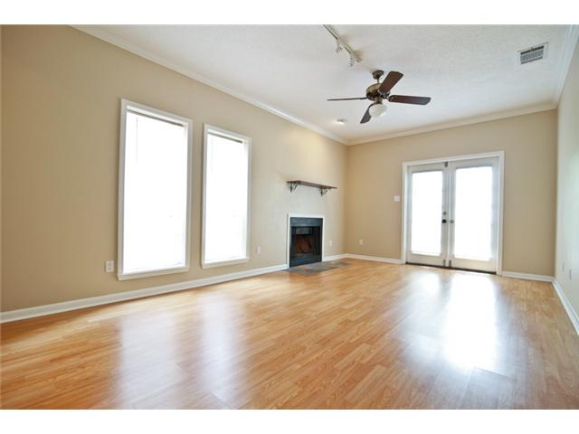 711 W 21st #101 Austin, Texas 78705