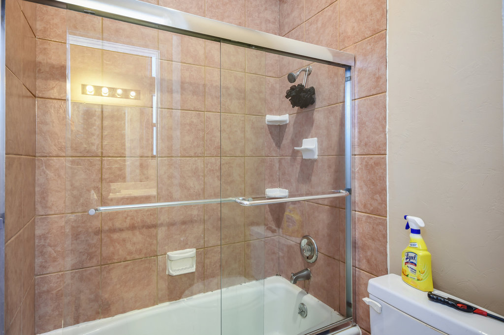 2802 Nueces #312 Austin, Texas 78705