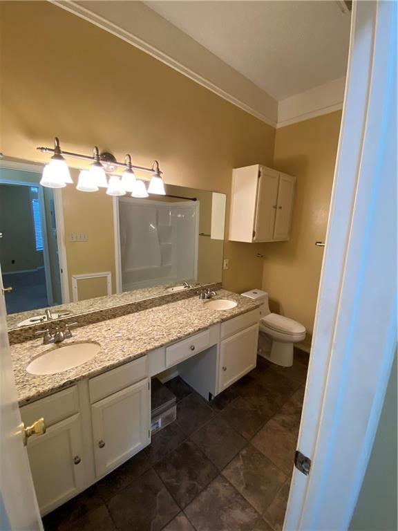 2802 Nueces #311 Austin, Texas 78705
