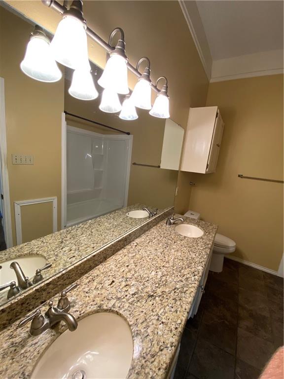 2802 Nueces #311 Austin, Texas 78705