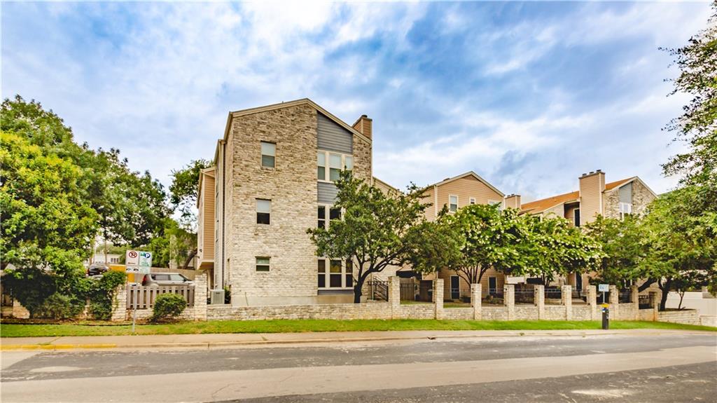 2414 Longview #301 Austin, Texas 78705