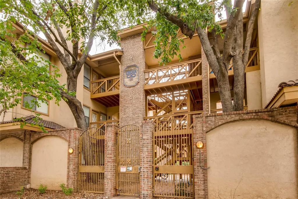 806 W 24th #314 Austin, Texas 78705