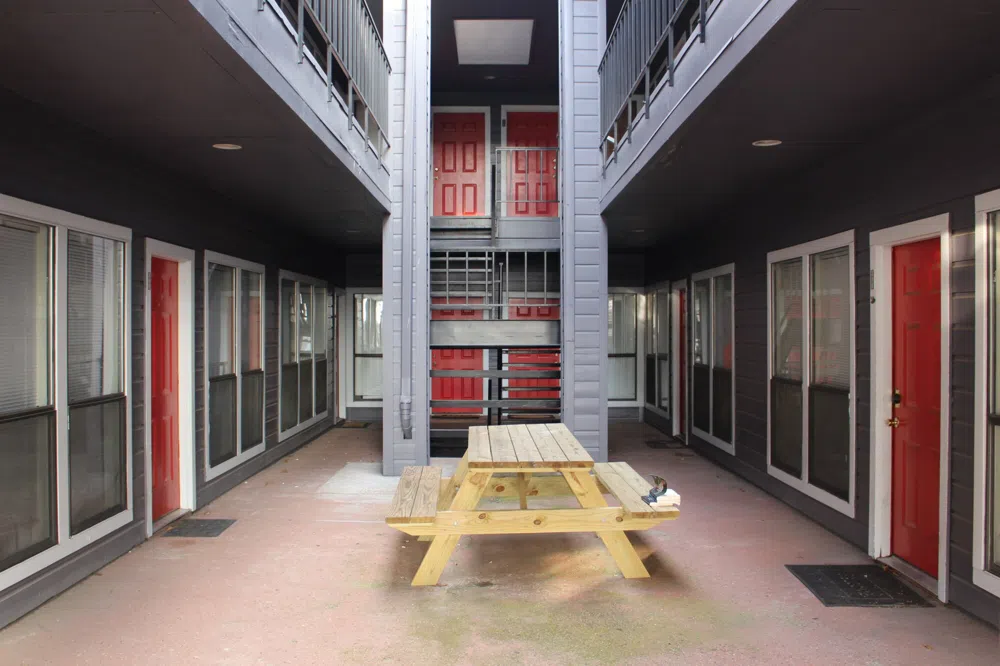 2804 Rio Grande #210 Austin, Texas 78705