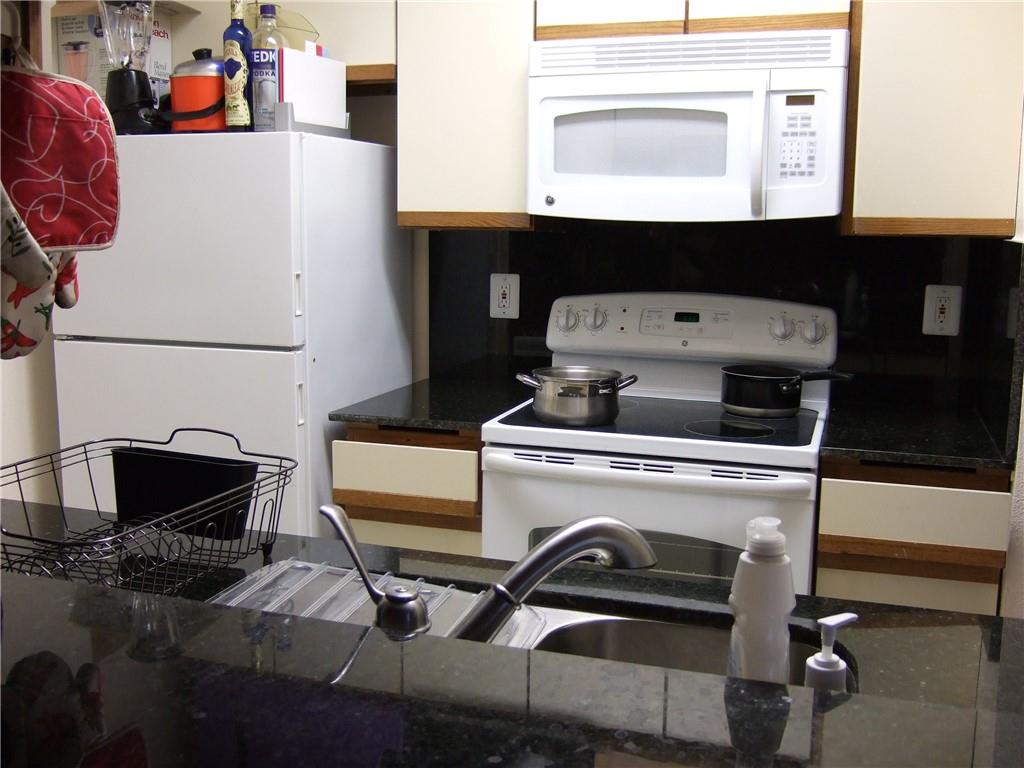 2804 Rio Grande #203 Austin, Texas 78705