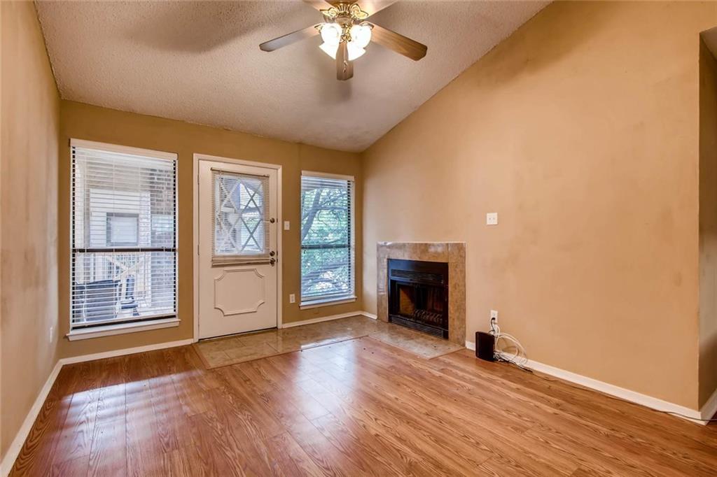 806 W 24th #216 Austin, Texas 78705