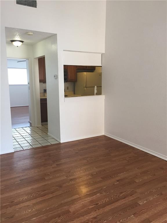 806 W 24th #216 Austin, Texas 78705