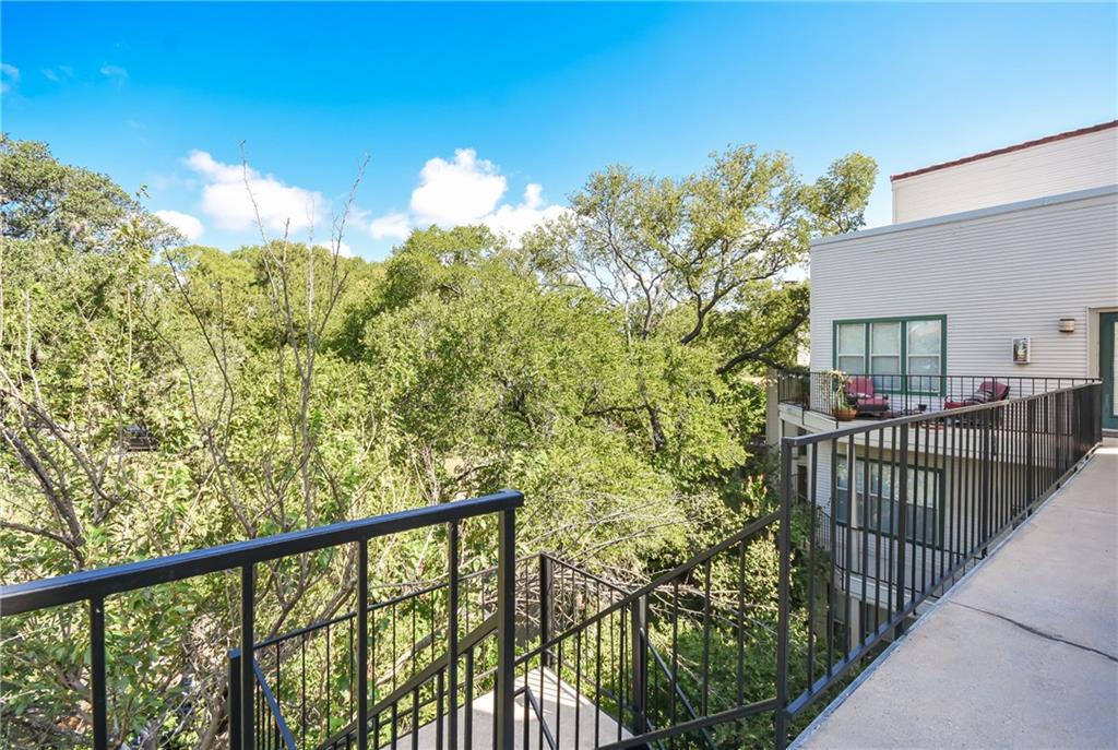 3115 Tom Green #404 Austin, Texas 78705