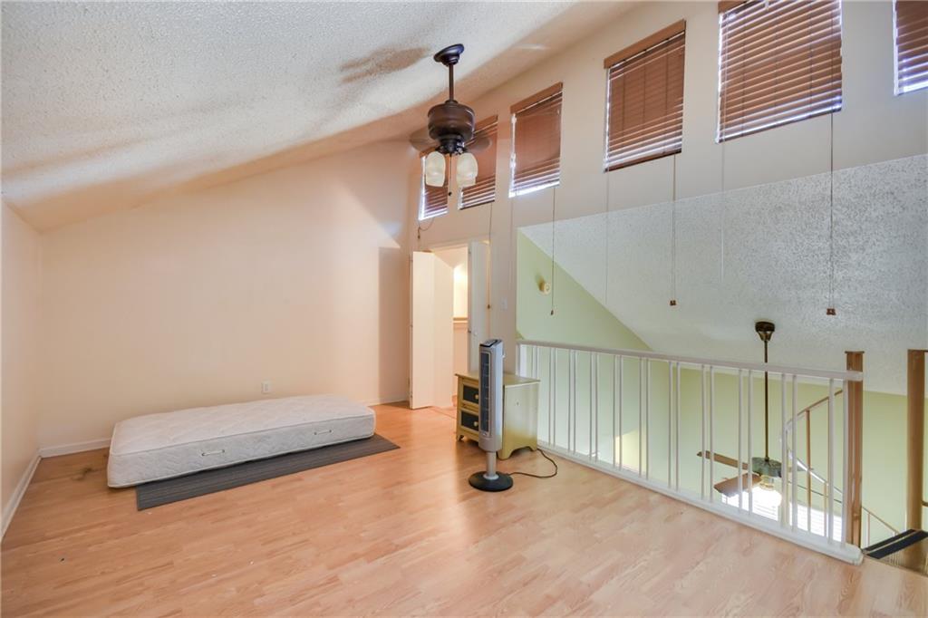 3115 Tom Green #404 Austin, Texas 78705