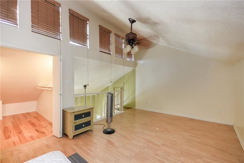 3115 Tom Green #404 Austin, Texas 78705